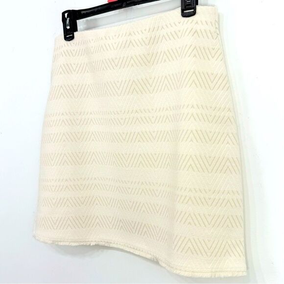 LOFT Cream Zigzag Textured Jacquard Frayed Hem Mini Pencil Skirt - Picture 5 of 10